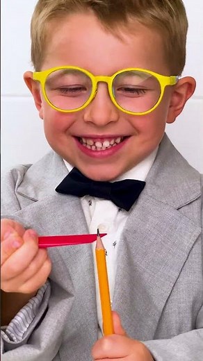 Fall Craft Fun! 🍂 Draw Scenery Using Real Leaves ⛰️🍁