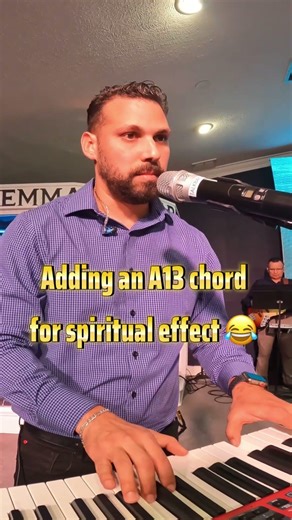 Smooth transition ➜ wrong key ➜ wrong song ➜ emergency modulation ➜ nailed it. #fyp