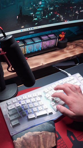 202K views · 3.4K reactions | Chiếc bàn phím cơ cánh bướm cực độc lạ #nghiensetup #banphimco | Nghiện Setup | Facebook