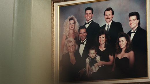 2.7M views · 27K reactions | Lori Vallow was known as a devoted mother of three, a loving wife, and a woman of God. Now Lori is waiting to stand trial for the deaths of her fourth husband, her fifth husband’s wife, and her two youngest children. How did a seemingly normal woman become the most notorious mother in America? Sins of Our Mother premieres September 14 | Netflix | Facebook