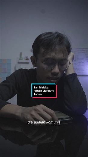 Referensi: 1. Syed Muhammad Naquib al-Attas, Prolegomena to the Metaphysics of Islām: An Exposition of the Fundamental Elements of the Worldview of Islam (Kuala Lumpur: International Institute of Islamic Thought and Civilization (ISTAC), 1995), 114. 2. Syed Muhammad Naquib Al-Attas, Risalah Untuk Kaum Muslimin (Kuala Lumpur: Institut Antarabangsa Pemikiran dan Tamadun Islam (ISTAC), 2001), 49. 3. Tan Malaka, Madilog: Materialisme, Dialektika, dan Logika (Yogyakarta: Penerbit Narasi, 2024), 32-33