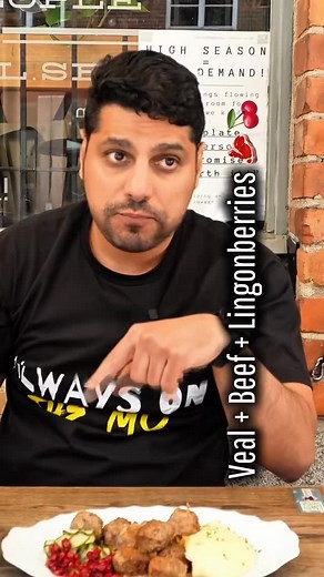 The only way to eat Swedish Meatballs! 北 Finally trying the traditional recipe right here in Sweden. The mix of veal and beef paired with the tart lingonberries is the perfect combo. You have to try this! #SwedishMeatballs #SwedenEats #TraditionalFood Lingonberries Veal FoodReview TravelSweden StockholmFood MustEat | AlwaysOn TheMo | Facebook