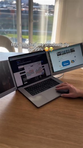 79K views · 253 reactions | This portable monitor can boost your productivity by a whole 99%  #tech #techgadgets #newtech #monitor #wfh #coolfinds #coolgadgets #tech #amazonfinds | Aura-Displays.com | Facebook