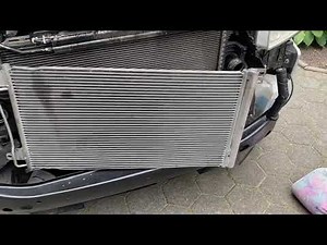 Replacing the A/C receiver-drier on a VW T5 Multivan 2.5 TDI AXD