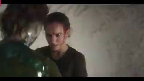 🎬 What if an alien didn’t attack you… it just became you? Staring back at something that copies your every breath, every blink, every tiny movement in dead silence. This close encounter from Annihilation is pure psychological dread.Watch 👇