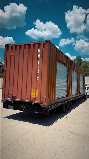 Roll-Up Door Shipping Containers: Faster Access. Smarter Storage. #shippingcontainers
