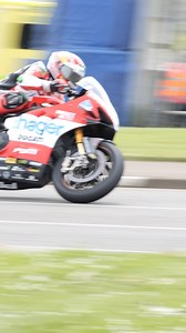 66K views · 1.2K reactions | Glenn Irwin - Juniper Chicane, NorthWest 200 #slowmotion #roadracing | Road Racing Empire | Facebook