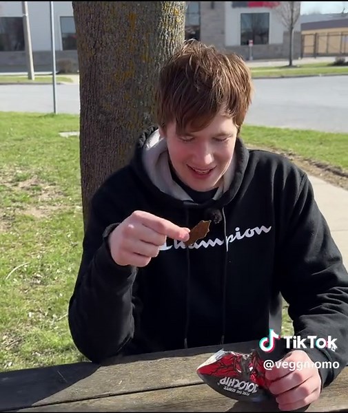 Full Video on YouTube: Veggmomo #food #foodie #foodporn #instafood #foodphotography #foodstagram #foodblogger #yummy #foodlover #delicious #instagood #love #healthyfood #restaurant #homemade #dinner #foodies #foodgasm #lunch #like #cooking #tasty #follow #foodpics #instagram #healthy #chef #dessert #bhfyp #breakfast