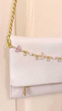 DIY Dolly Parton-vibe bag charm🦋#dolly #butterfly #keychains #diykeychain #diyaccessories #tutorial