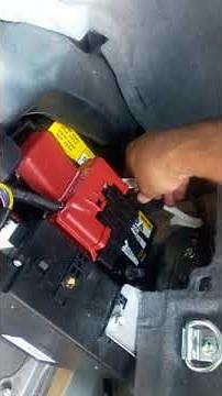 How to reset a computer system of a hybrid car