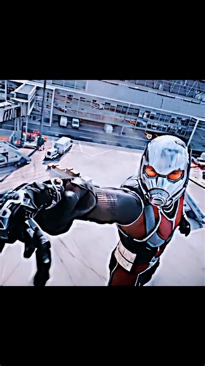 Everyone Trying Hard To Stop Ant-Man 😱🐜 When the smallest Avenger becomes the biggest problem 😤 Har koi puri taqat se Ant-Man ko rokne ki koshish karta hai, par jab size ka game ulta pad jaye… sab ke hosh udd jaate hain! 😳💥 #️⃣ Hashtags: #antman #marveledit #marvelstatus #marvelstudios #avengers #antmanandthewasp #scottlang #marvelclips #antmanedit #mcu #marvelfans #marvelforever #deepfactedit #tr | Deep Edit Hub