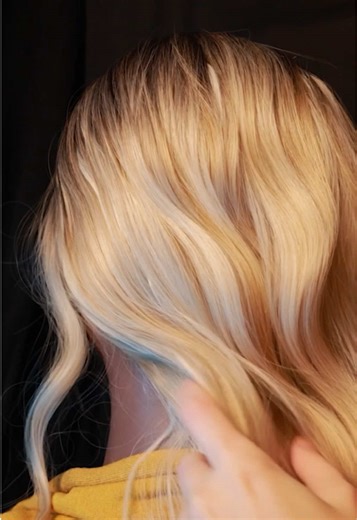 Who’s else day has been super stressful and needs some alone, calm down time? 🥰 #asmrhair #asmrcalm #asmrhairplay #hairbrushing #relaxingtime