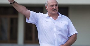 Lukashenko warns Ukraine of sanctions, criticizes Zelensky for playing along with West