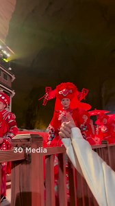 tặng bà con cá chép về om dưa nè | Phiếm SaiGon