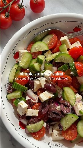 cucumber tomato feta salad 🍅