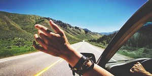 7 Country Music Covers For Your Spring Break Playlist