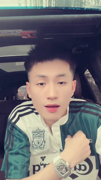 Hay là tuyển thêm🫣😂... #huyduc #fybシ #outfit #xuhuong | Outfits