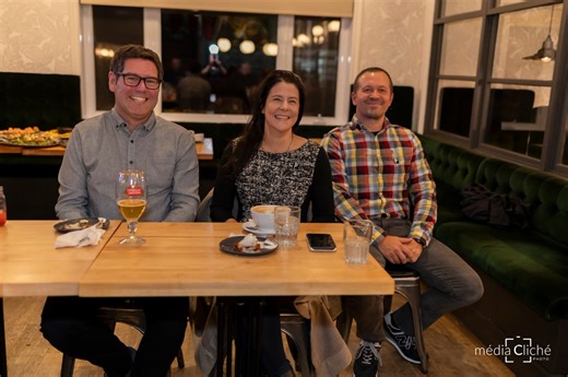 Les soirées avec le Groupe Performance sont toujours super enrichissantes, tout en étant pleines d'émotions. Parfois de l'étonnement, parfois des moments cocasses, mais jamais ennyuyant ! Pour en savoir plus, venez me jaser en privé. Média Cliché - Photographe à Drummondville | Média Cliché - Photographe à Drummondville