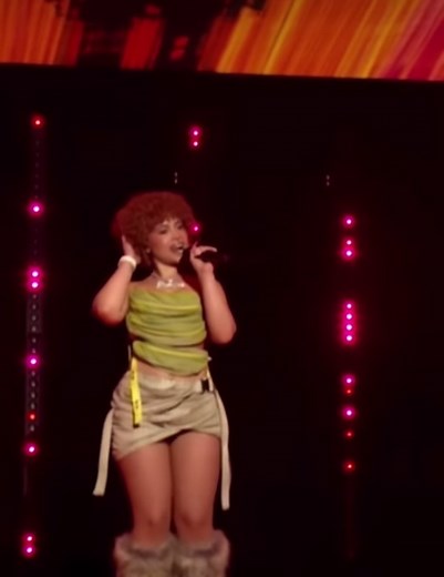 @ice spice performing her new song “pretty girl” on SNL she did amazing ❤️#snl #icespice #snlperformance #viral #viralvideo #icespicefan #trending #icespiceisqueen #icespicebronx #icespicemunch