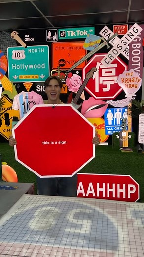 The Sign Guy | This is YOUR sign too… #justdoit #signs #asmr #wiggle #itsasign #work #thesignguy #signguy | Instagram