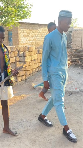 27K views · 1.2K reactions | I saw the prince I’m happy凉 | Bonnie Mathebula | Facebook