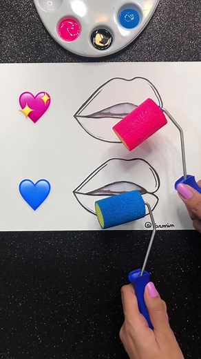 Pink 💖 or Blue 💙? #lips #drawing #art #foryou
