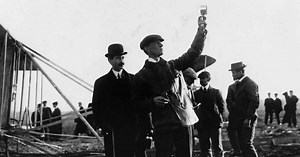 Wright Brothers: First Flight, Plane & Kitty Hawk - HISTORY | HISTORY