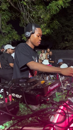 Giving Learners opportunities to experience real-world environments outside the Studio. #pekayacademy You want to learn how to dj?Register with us 📱71830060# @A M A R U