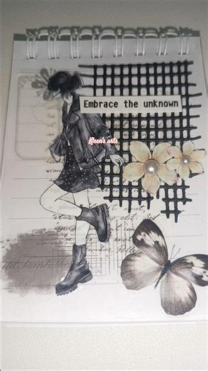 Mini scrapbooking series. E01 : black 🖤 #scrapbooking #viralvideo #smallcreator