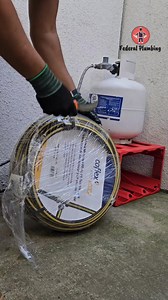 1.8M views · 84K reactions | El mejor video para Instalar o ampliar las tuberías de Gas / Fácil, Rápido y Seguro ⚡️ con coflex pro gas | Plomería Federal Plumbing | Facebook