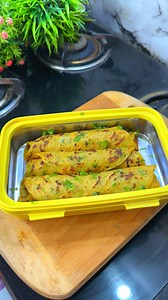 7.5M views · 81K reactions | Tiffin recipe || टिफिन रेसिपी || aloo paratha recipe || आलू पराठा रेसिपी #tiffinrecipe #aloopatatharecipe #husbandtiffin #kidstiffin #aloo #paratha #recipe #indianrecipebynidhi | Indian Recipes by Nidhi | Facebook