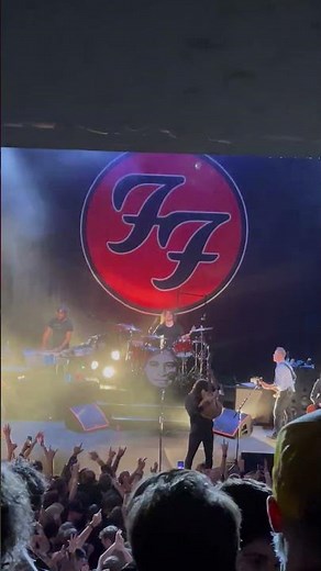 Foo Fighters' performance of fan-favourite, ‘Everlong’