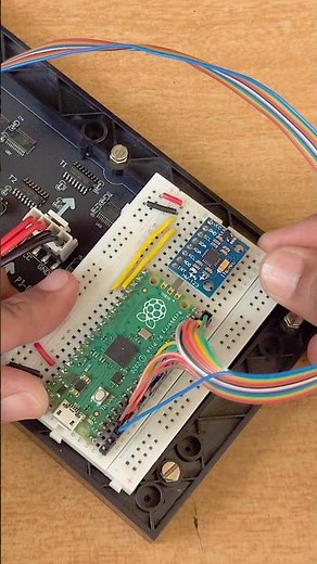 RGB pixel sand using a Raspberry Pi Pico and MPU6050 gyro sensor #circuitpython #raspberrypi #pico