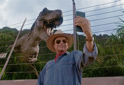 What if Jurassic Park worked? Super Bowl commercial imagines lovely dino trip