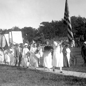 𝘞𝘩𝘰 𝘳𝘶𝘯𝘴 𝘵𝘩𝘦 𝘸𝘰𝘳𝘭𝘥? 𝘎𝘐𝘙𝘓𝘚! It's your 𝐋𝐀𝐒𝐓 𝐂𝐇𝐀𝐍𝐂𝐄 to experience our immersive exhibit, The Changemakers, featuring inspiring stories of Rochester women who changed the world! 🌍 | Rochester Museum & Science Center