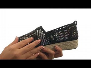 BOBS from SKECHERS Highlights SKU:8494709