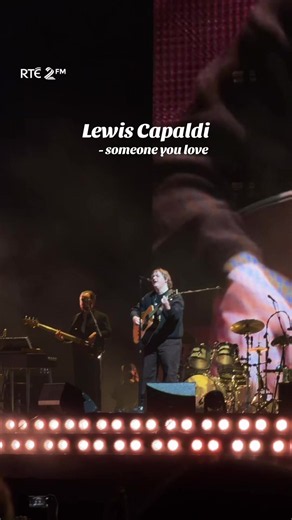Lewis Capaldi - Someone You Loved cover: beautiful Lewis vocal performance