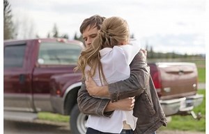 Heartland star Amber Marshall gets bombshell treatment as eighth season opens
