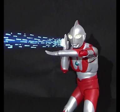 初代ウルトラマンのスペシウム光線を再現
