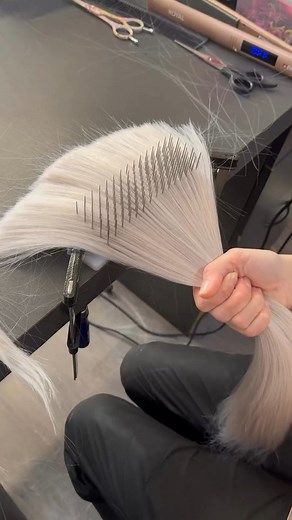 📌Our factory provides 100% human hair extensions. 📌We have virgin natural hair, machine weft hair, genius weft hair, hand tied weft hair, keratin hair as I Tip, U Tip, V Tip, Flat Tip, Nano Tip and clip in.... What kinds of hair do you need? 📩 Inbox me to get wholesale prices. #naturalhair #wefthair #keratinhair #hairextensions #hairfactory #halyhair | HALY HAIR - hair extensions factory