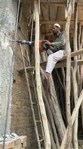 Cutting Concrete Columns with Hilti Machine | Construction Work #Shorts