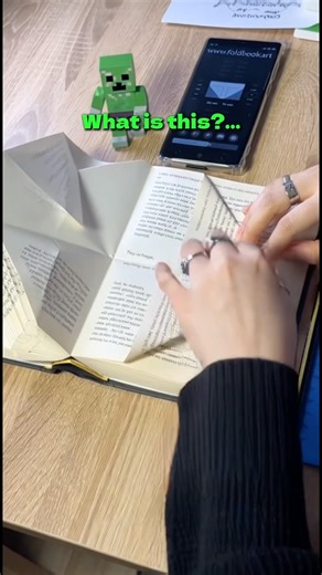 Crafting IRL🪚 Web application: www.foldbook.art #diy #craft #bookfolding #bookart #minecraft