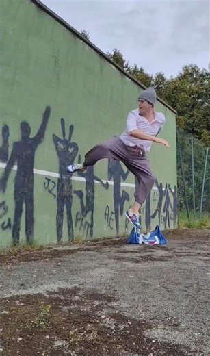 axe de sustentation appliqué au #jumpbackkick