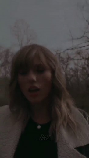 Delicate by Taylor Swift: Lyrics English & Spanish | Reputation Album