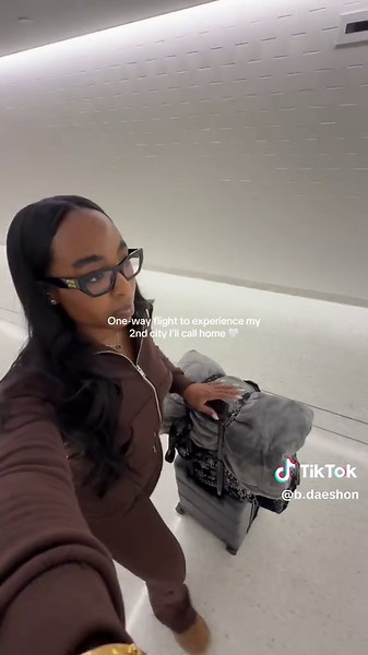 New chapter 🤍 #moving #women #breadaeshon #dmv #fyp | moving