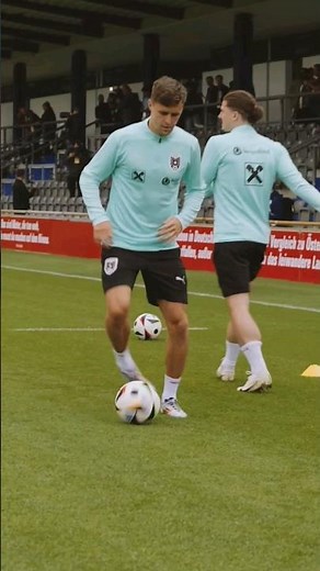 Immer weiter! ÖFB Kicker im Training 💪🏻🇦🇹 #GemeinsamÖSTERREICH #gEMma #EURO2024