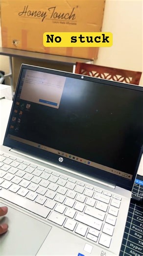 Hp pavilion stuck problem slove #sumittechnical #laptoprepair #hppower #hplaptop #hppavilion