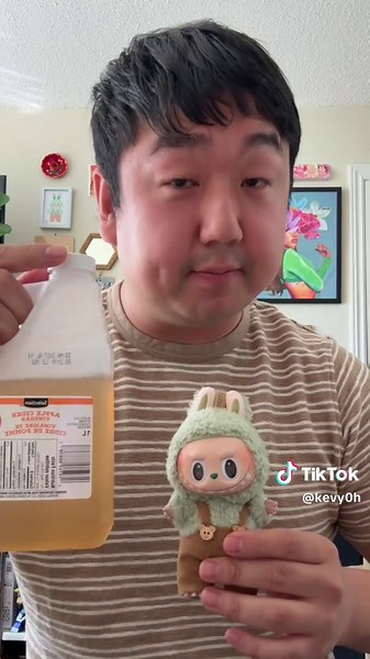 Cómo limpiar de forma segura la cara de tu Labubu