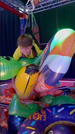 Human Claw Machine At Dave And Busters