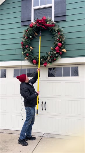 Effortless Ways to Take Down Christmas Lights